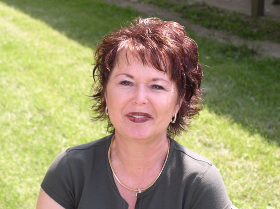 LORA RARDON EBERLE  