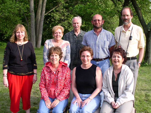REUNION GROUP OUTSIDE 1