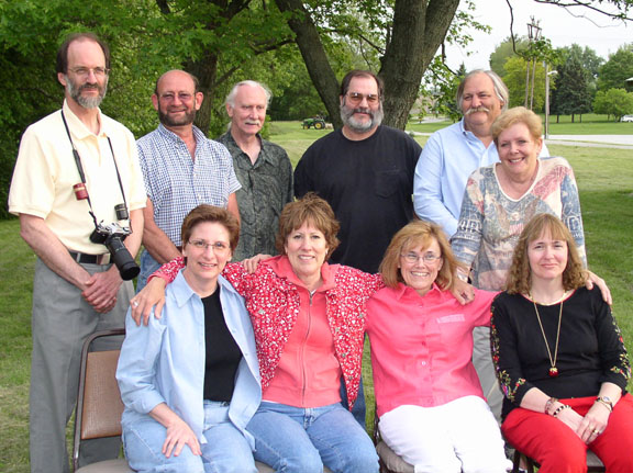 REUNION GROUP OUTSIDE 2